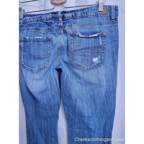 American Eagle Favorite Boyfriend Distressed Flare Jeans Women's Size 12 Regular - Picture 5 of 8